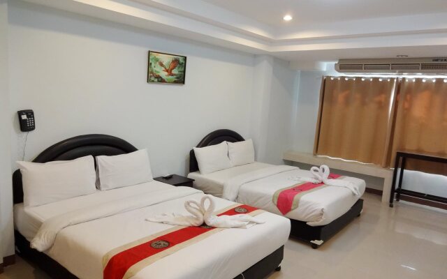 Plus Mansion