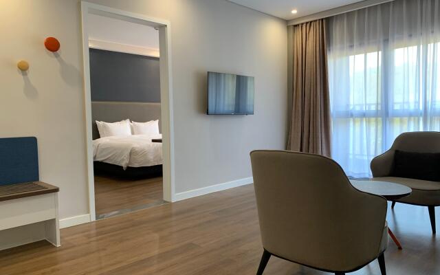 Holiday Inn Express Nanjing Happy Valley by IHG