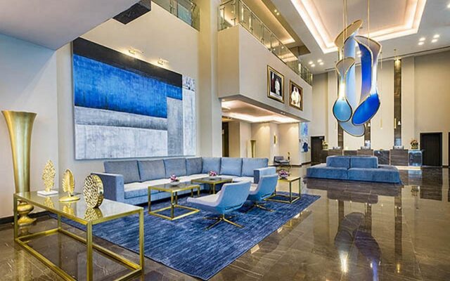 Centara West Bay Hotel & Residences Doha