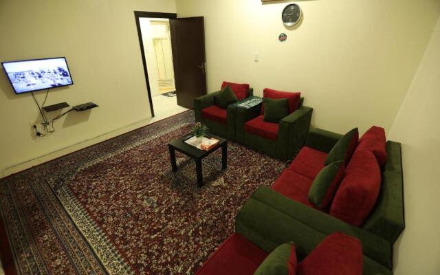 العييري للوحات المفروشة الدمام 7