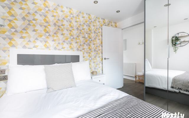 Tulip Apartment