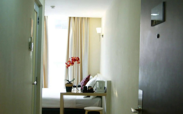 Philip Hotel