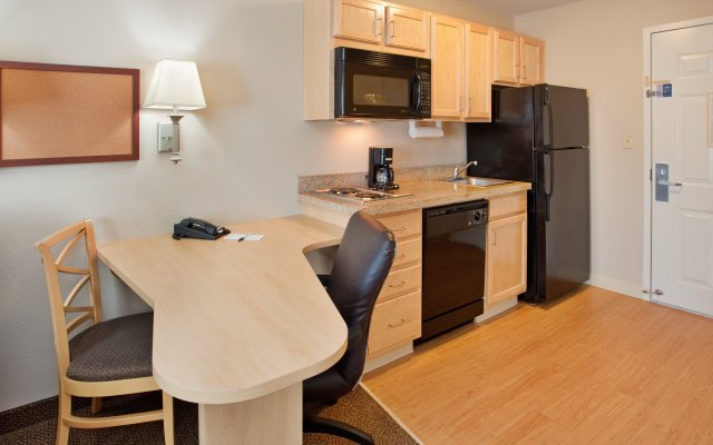 Candlewood Suites Junction City Fort Riley, an IHG Hotel