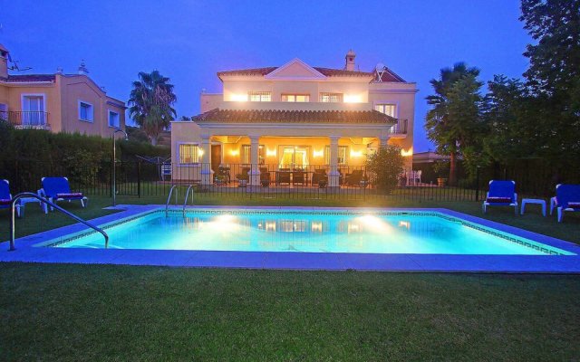1106 Family Villa Heated Pool High Speed Wifi Netflix