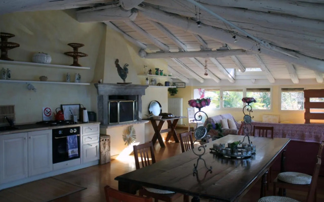 L'Oleandro Sul Lago d'Iseo B&B