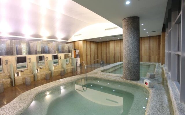 Tiantai Hot Spring Resort Hotel