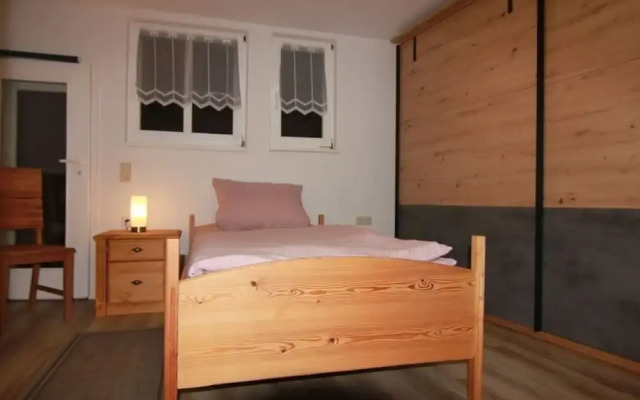 Townhouse Modern Retreat