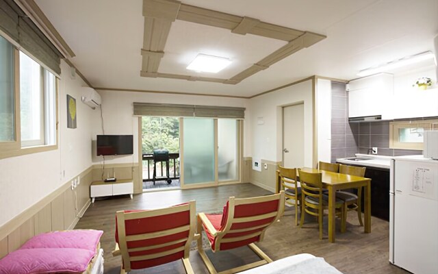 Yangpyeong Donga Pension