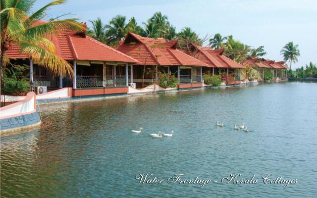 Sterling Lake Palace Alleppey