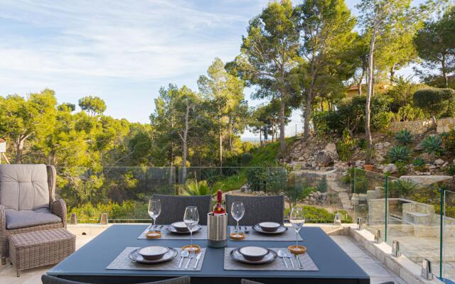 Urbane Holiday Home in Altea With Private Swimming Pool