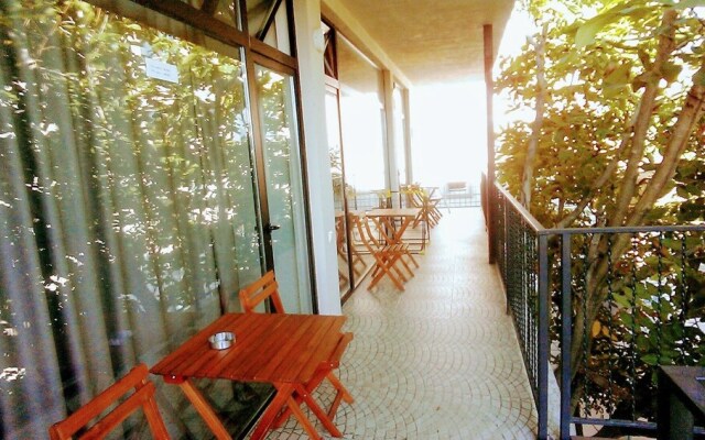 Hotel Amigo II