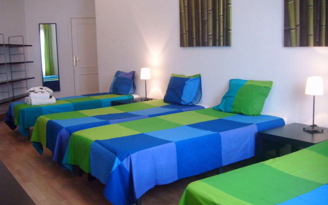 Puerta del Sol Rooms