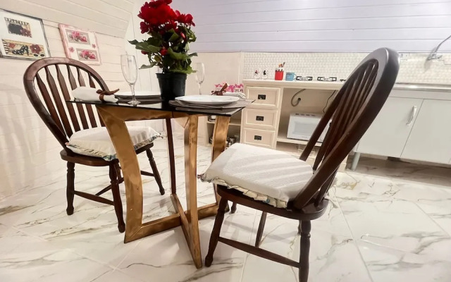 Chalé Rústico 8 min do centro turístico