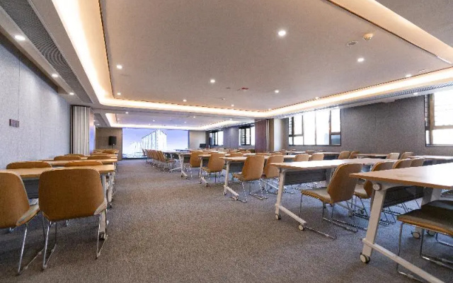 Ji Hotel Bole – Business – Bole