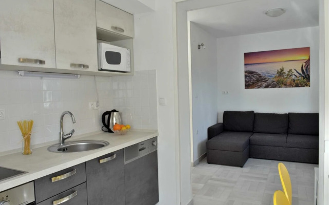 Apartment Meryl