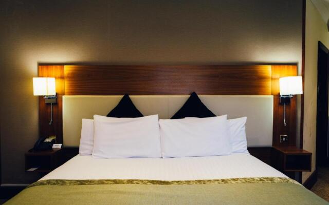 voco Letchworth Hall by IHG