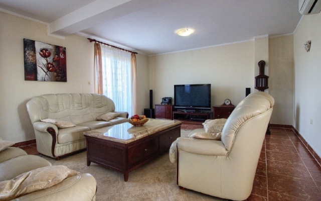 Holiday house Kova - private pool: Liznjan, Istria