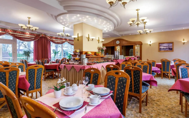 Hotel Polaris III