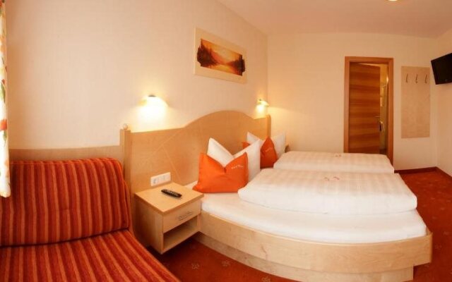 Apart Garni Hax'n Tenne