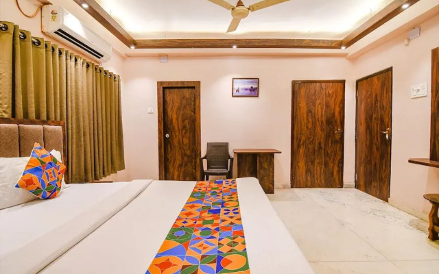 OYO 19552 Golden Deer Guest House