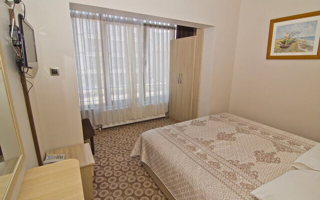 Ozgun Otel