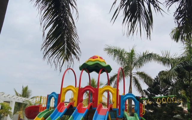 Viceroy Beach & Spa Resort