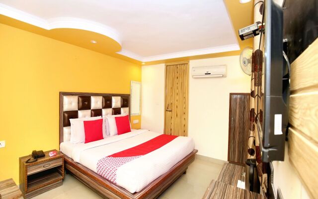 OYO 5956 Hotel Continental Inn 42