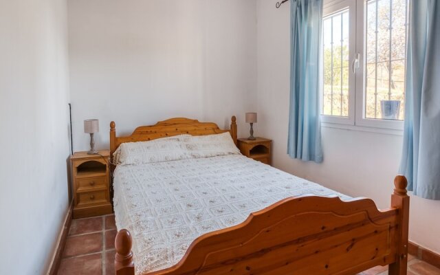 Lovely Holiday Home in Coin With Private Swimming Pool