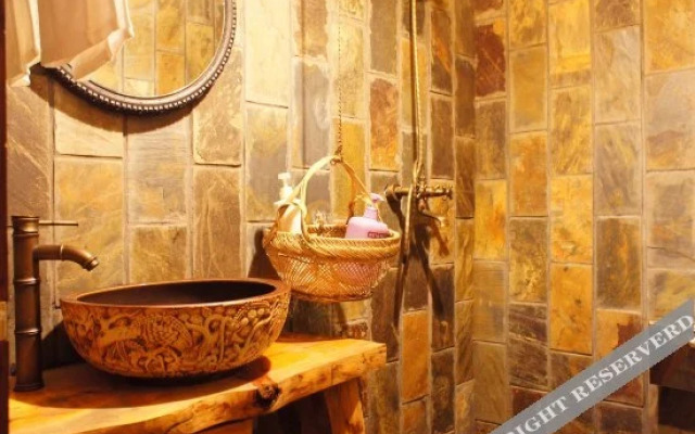 No. 73, Xiwuli · Moganshan French Light Luxury Courtyard Family-friendly Boutique Accommodation