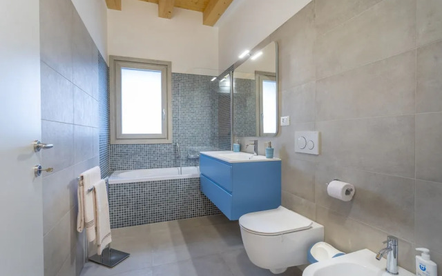 Modern House with Private Garden in Udine