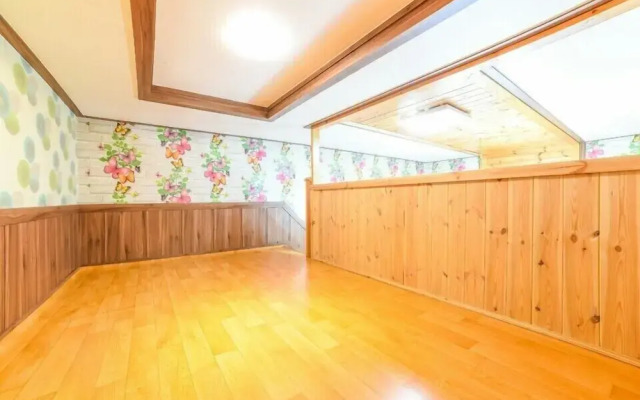 Sunshine Garden Pension