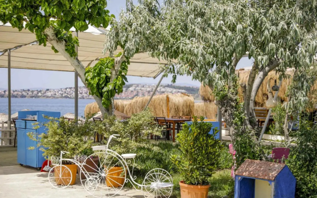 Teos Ormanci Tatil Koyu