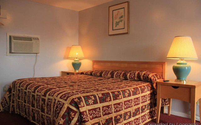 Woodland Inn