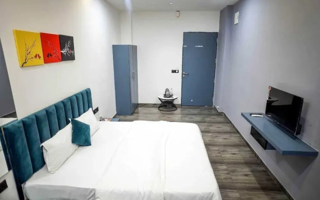 HOTEL THE PARKER INN By KBNT GROUP