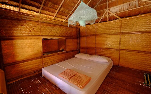 Bamboo Hut Bungalow-Adults Only