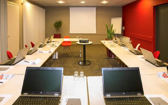 ibis Nimes Ouest