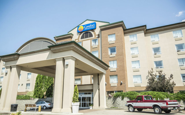 Comfort Inn & Suites