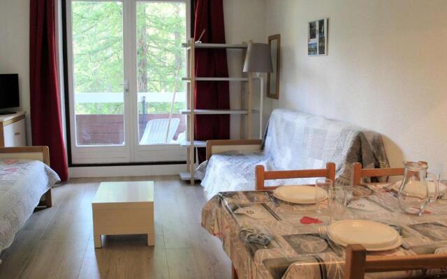 Appartement Vars, 1 pièce, 4 personnes - FR-1-330B-155