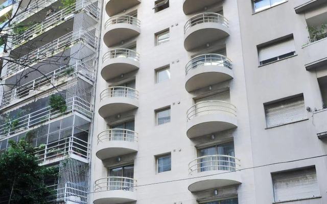 Mayla Apartments