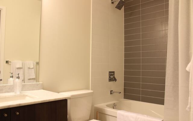 Executive Skyline Suites