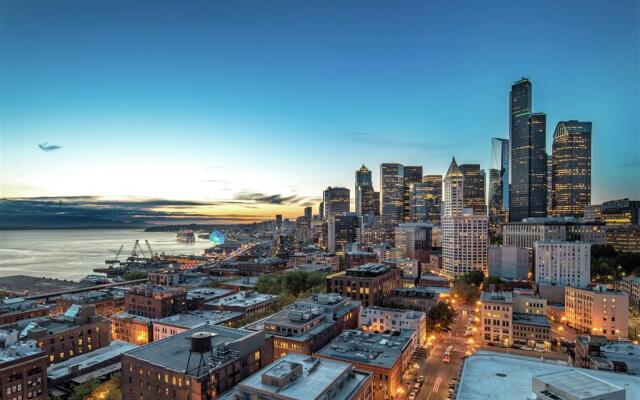 Embassy Suites by Hilton Seattle Bellevue