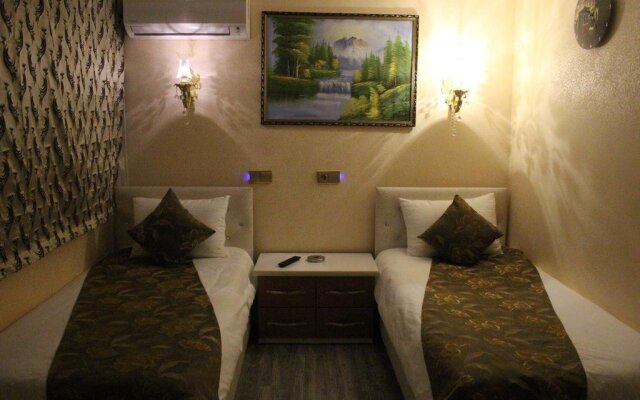 Celik Saray Hotel