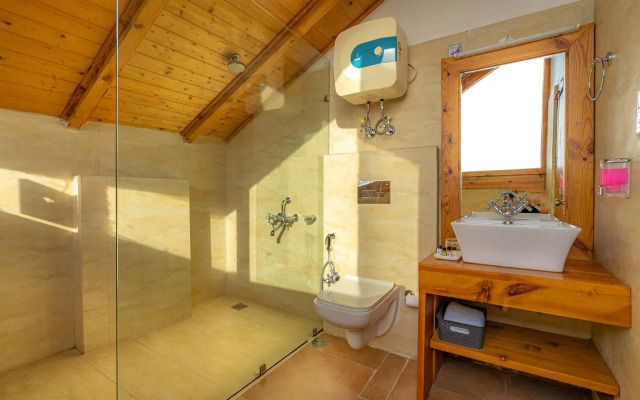 StayVista at DAAFI House with Comp Breakfast