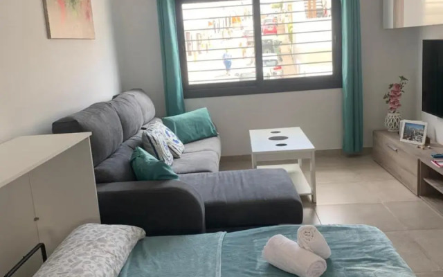Covento Beach 2, centro con garage y patio