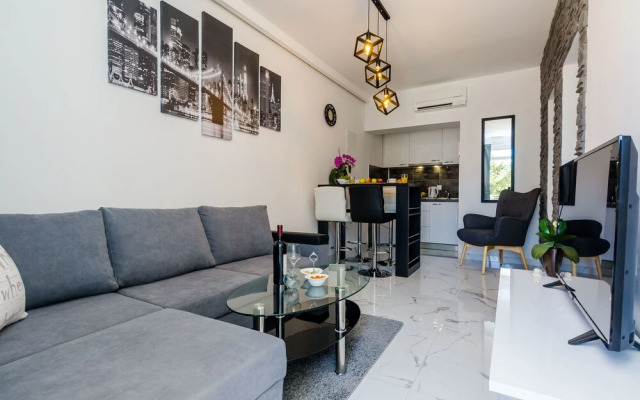Mata Family Apartments