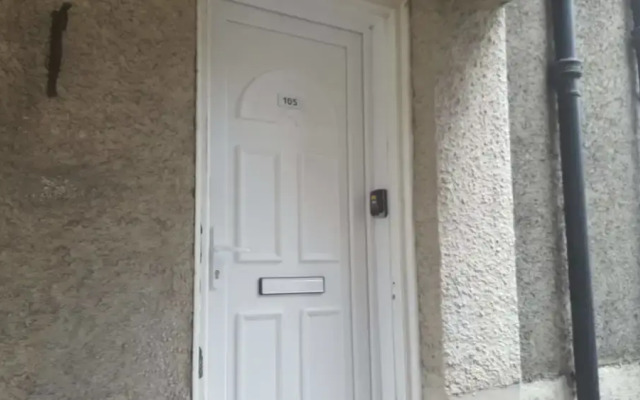 Dragon - Muirdrum House 3 Bedroom Home
