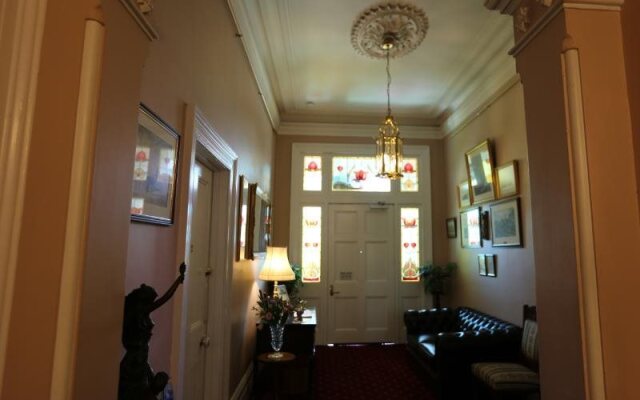 Kilmarnock House