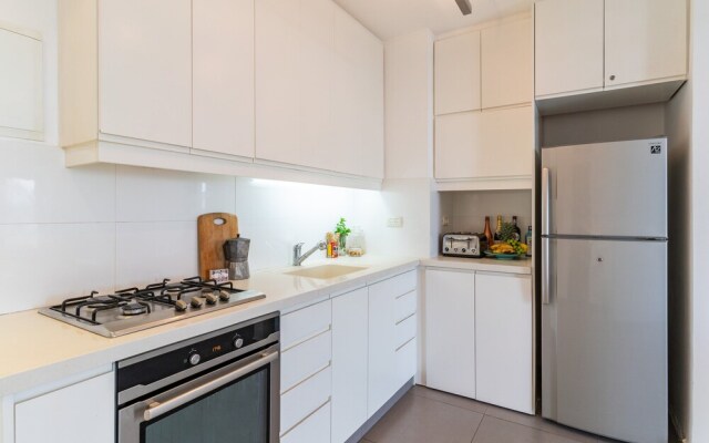 Top Tier Apartment with Swimming Pool