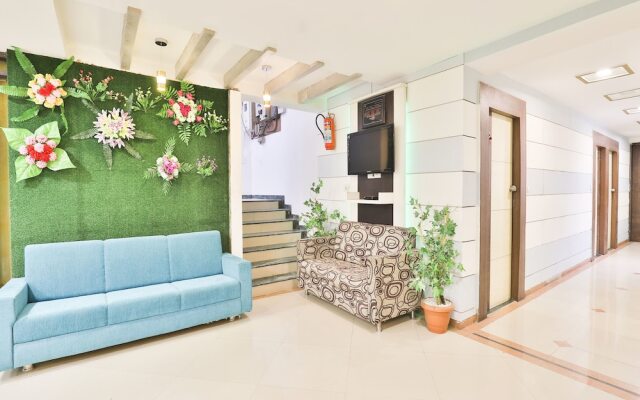 OYO 3299 Hotel Vrundavan
