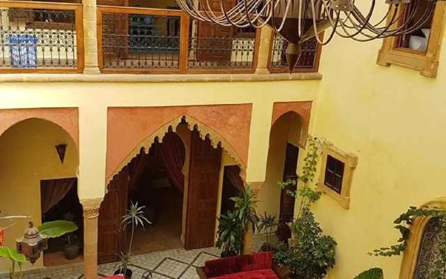 Riad Marlinea